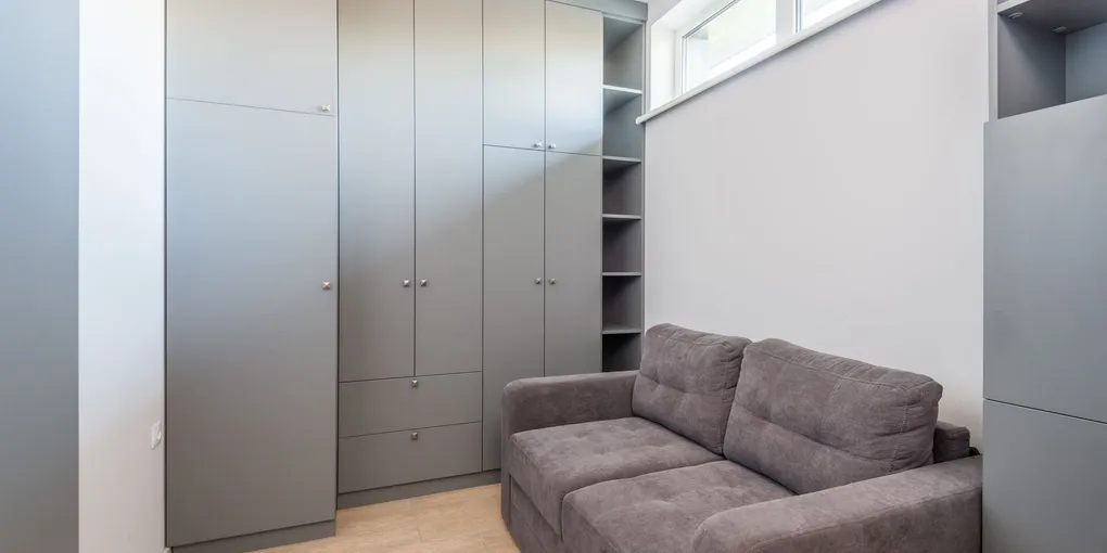 How to Add Storage to a Small Bedroom: Built-Ins, Under-Bed, and Closet Hacks