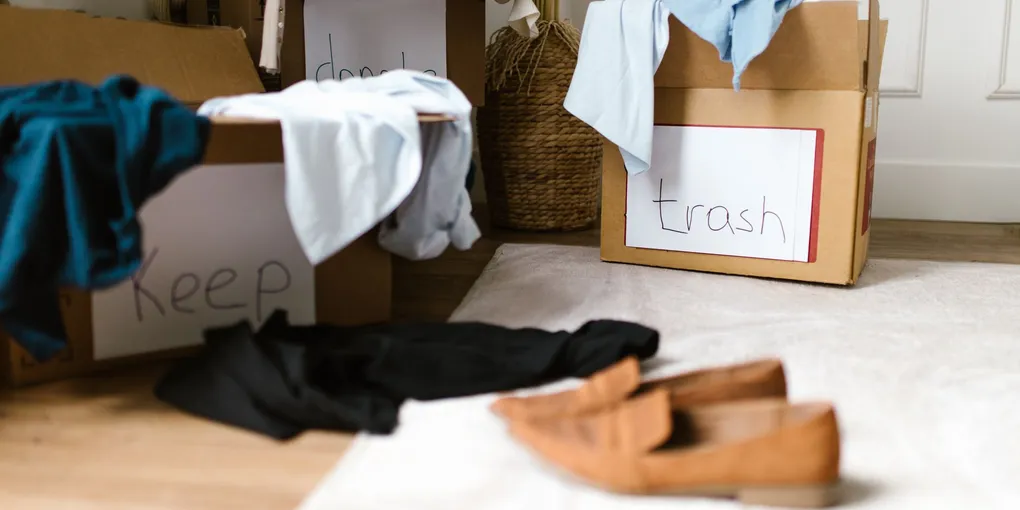 How to Clean a Garage: Decluttering, Floor Cleaning, and Organization