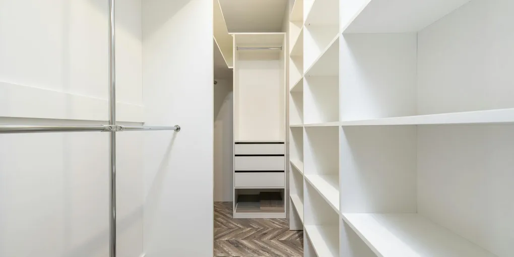How to Fix a Broken Closet Rod: Step-by-Step Guide