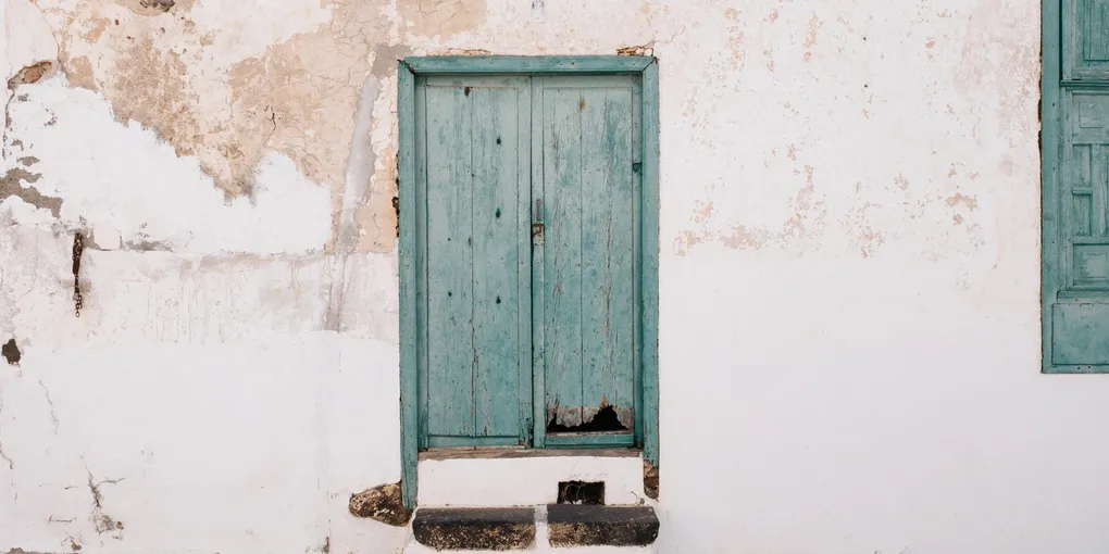 How to Fix a Broken Door Peephole: Step-by-Step Guide