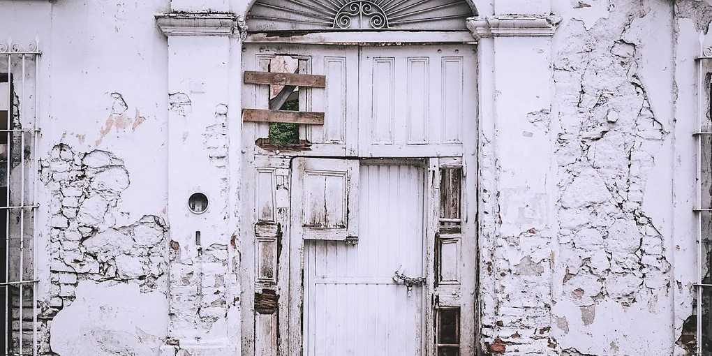 How to Fix a Broken Exterior Door Frame: Step-by-Step Guide