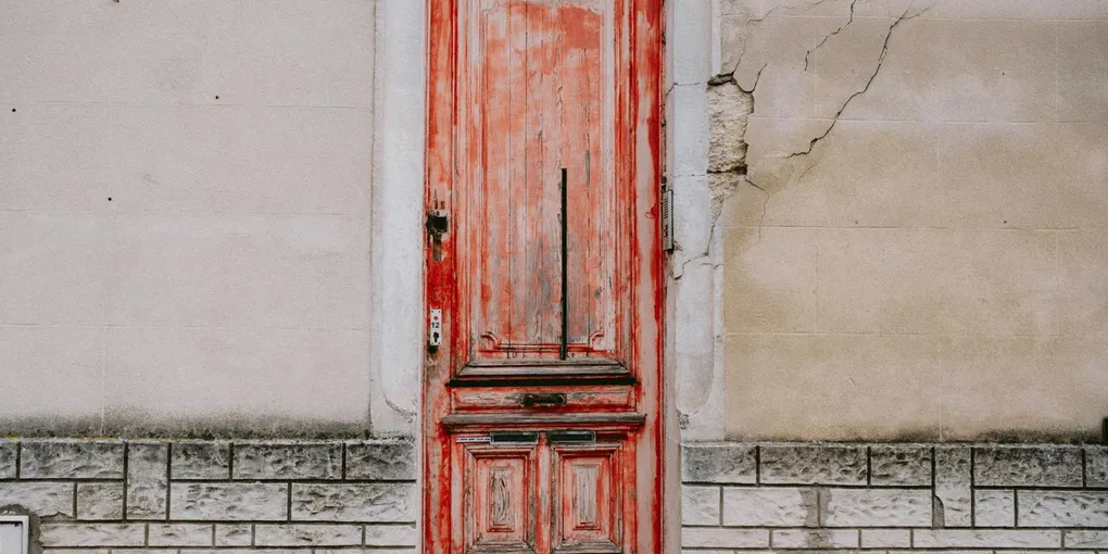 How to Fix a Broken Exterior Step: Concrete Patch, Full Replacement, and Safety Nosing
