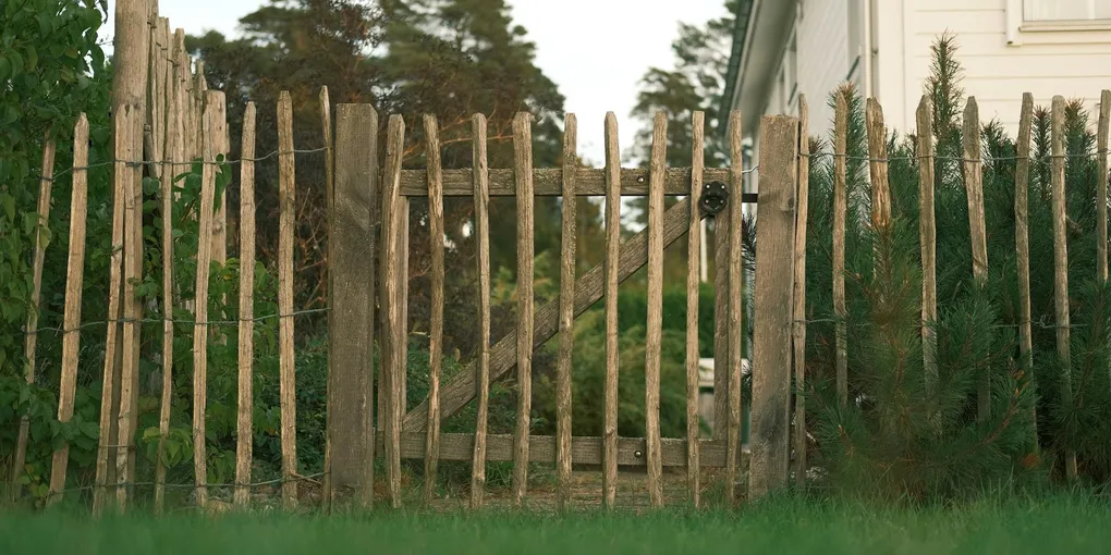 How to Fix a Fence Gate That Sags, Drags, or Won't Latch (2026)