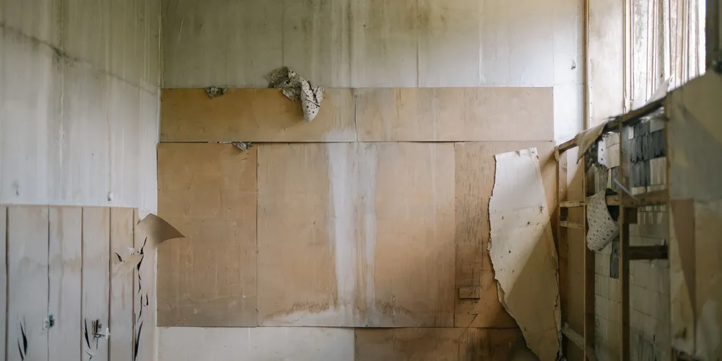 How to Fix a Broken Garage Drywall Ceiling: Step-by-Step Guide