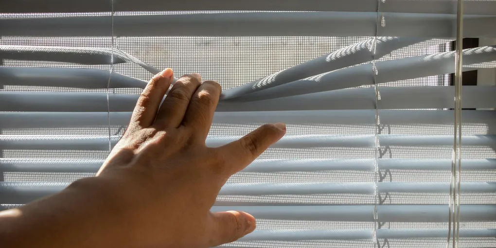 How to Fix a Broken Window Blind: Step-by-Step Guide