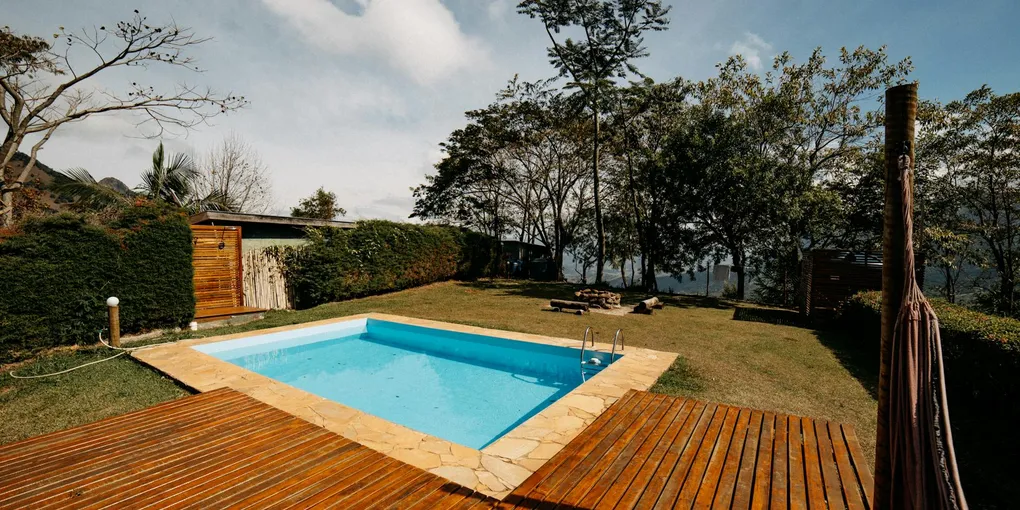 How to Fix a Cracked Pool Deck: Step-by-Step Guide