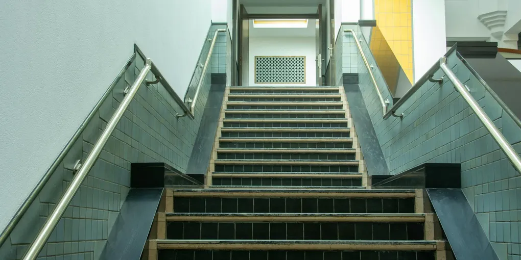 How to Fix a Cracked Tile Floor: Step-by-Step Guide