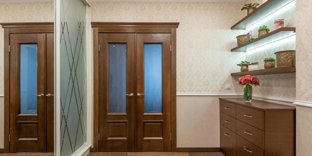 How to Fix a Door That Won't Close: 6 Causes and Fixes (2026)