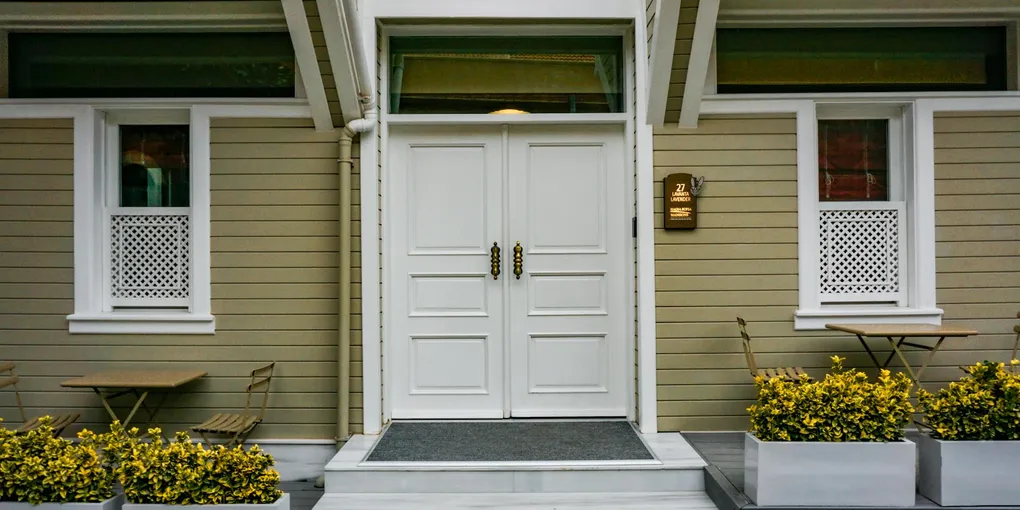 How to Fix a Door Threshold: Adjustable Thresholds, Worn Seals, and Replacement (2026)