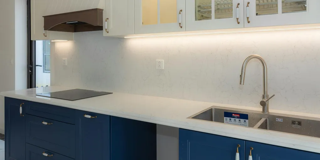 How to Fix a Kitchen Cabinet Door: Alignment, Hinges, and Warping (2026)
