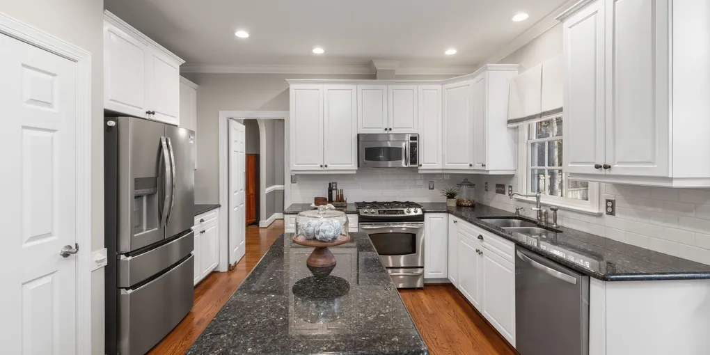 How to Fix a Leaking Dishwasher Door Seal: Step-by-Step Guide