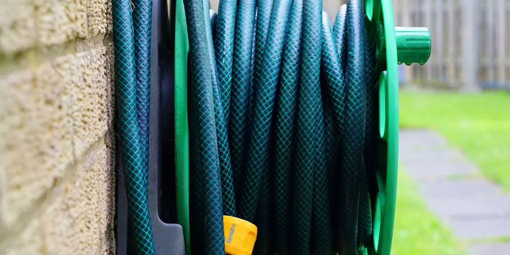 How to Fix a Leaking Hose Bib: Packing Nut, Washer, and Replacement
