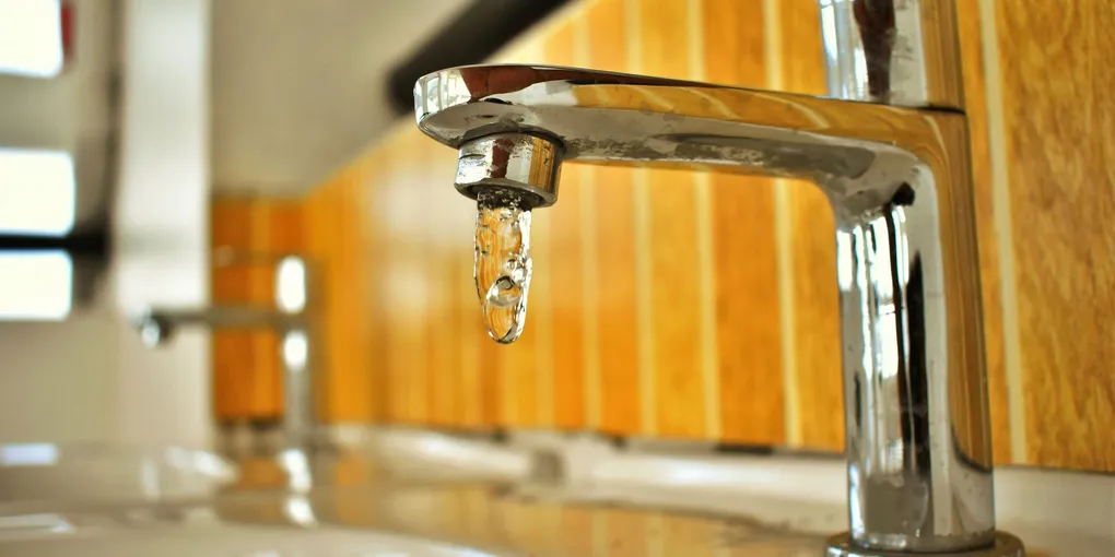 How to Fix a Leaky Faucet (Kitchen or Bathroom)