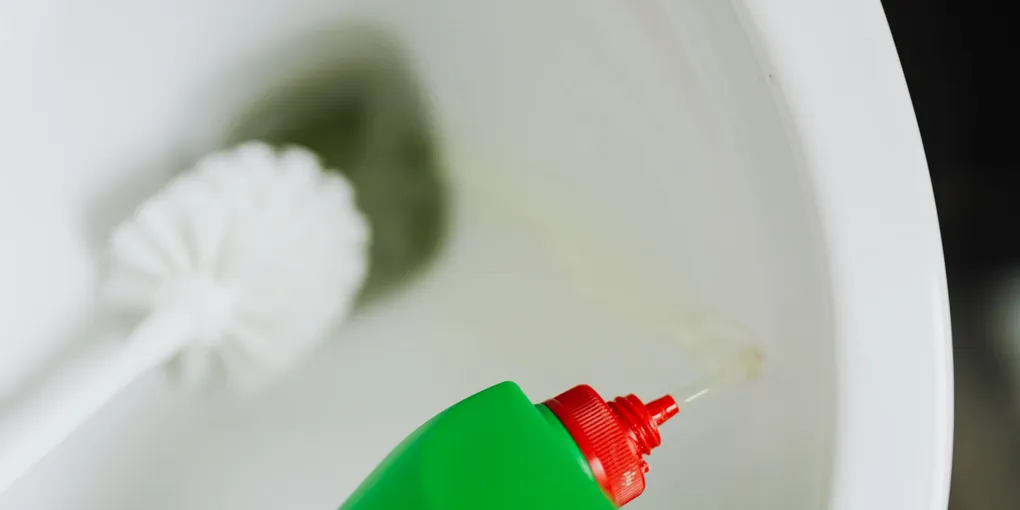 How to Fix a Leaky Toilet Base: Wax Ring Replacement (2026)