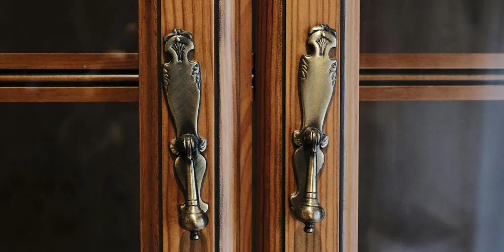 How to Fix a Loose Cabinet Knob or Pull: Step-by-Step Guide