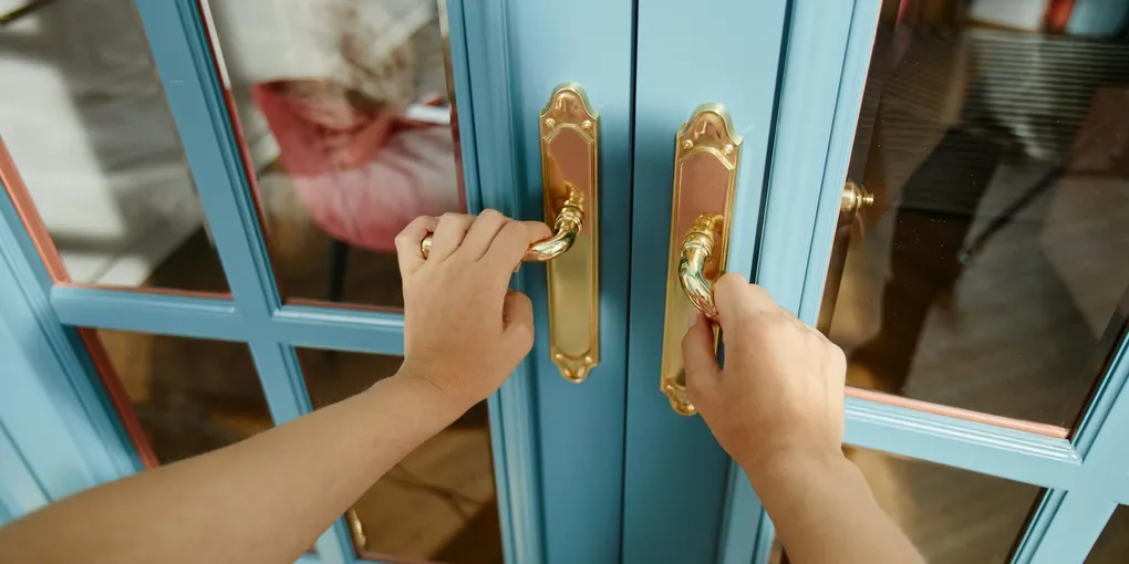 Loose Door Handle? Fix It in Minutes (2026) — 3 Fixes for Every Handle Type