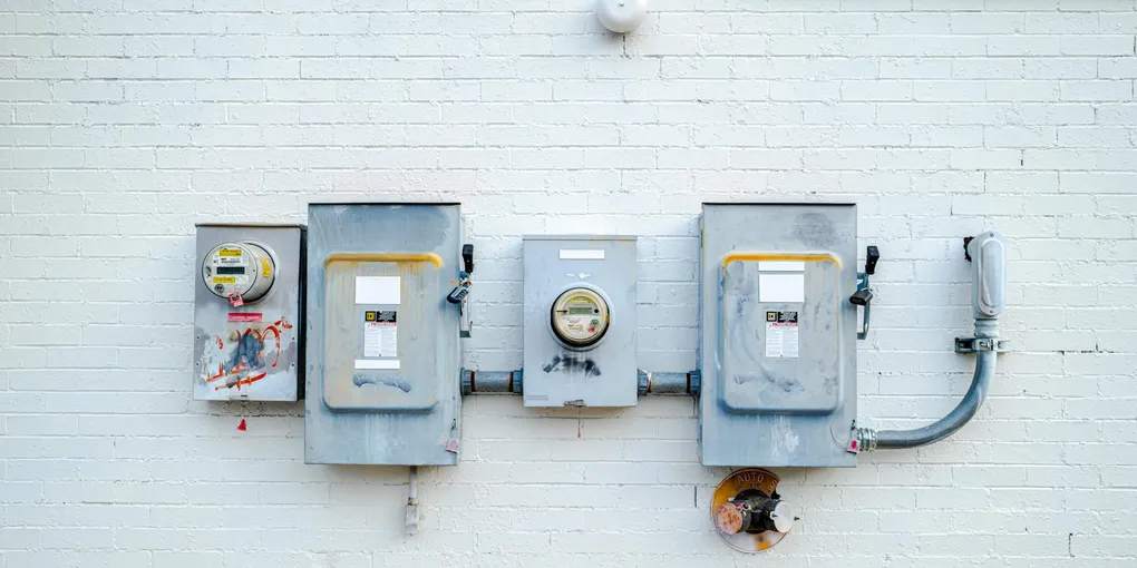 How to Fix a Loose Electrical Outlet Box: Step-by-Step Guide