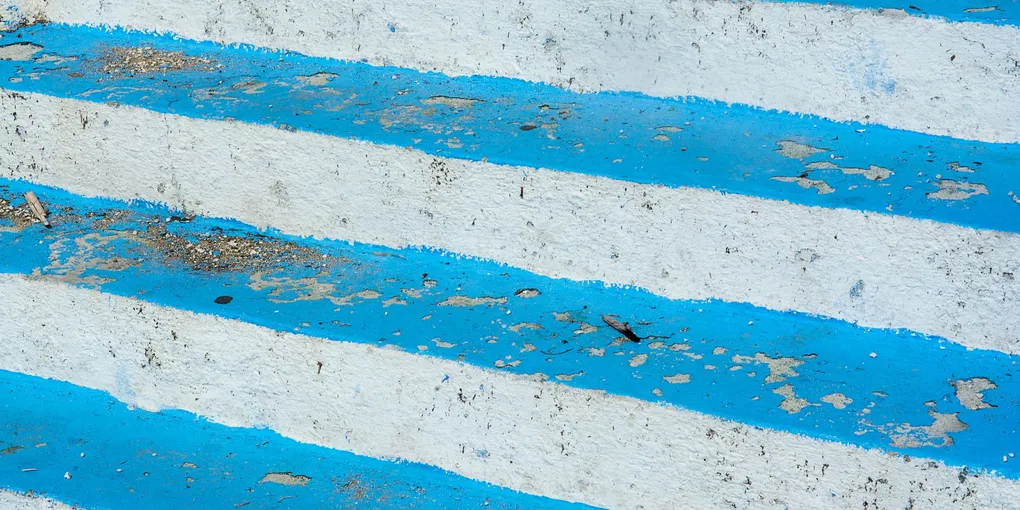 How to Fix a Peeling Deck Stain: Step-by-Step Guide
