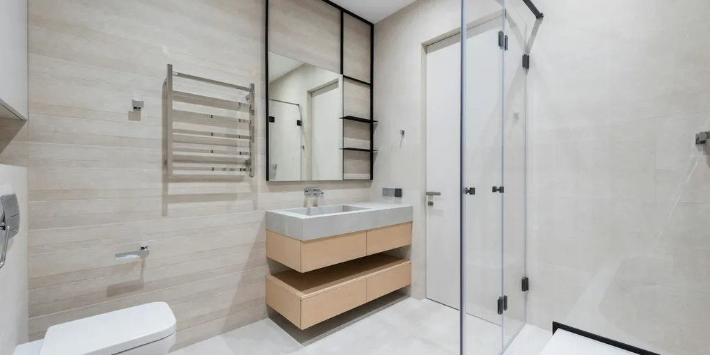 How to Fix a Shower Door Seal: Replacing Bottom Sweeps and Frame Gaskets (2026)