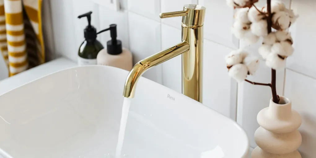 How to Fix a Slow Draining Bathroom Sink: Step-by-Step Guide