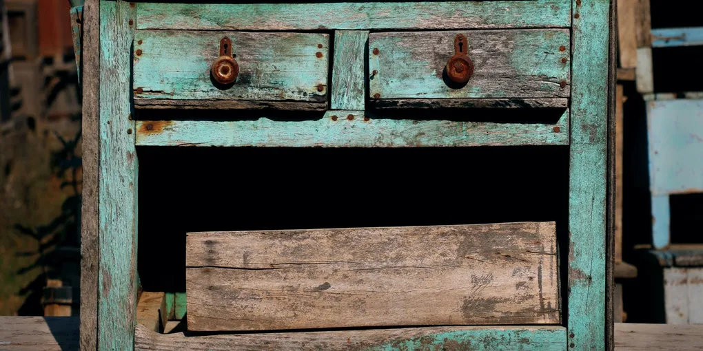 How to Fix a Sticking Drawer: Wood Swelling, Worn Slides, and Adjustment (2026)