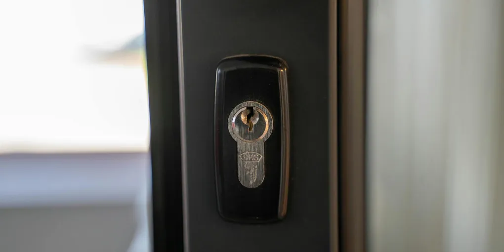 How to Fix a Sticky Door Lock: Step-by-Step Guide