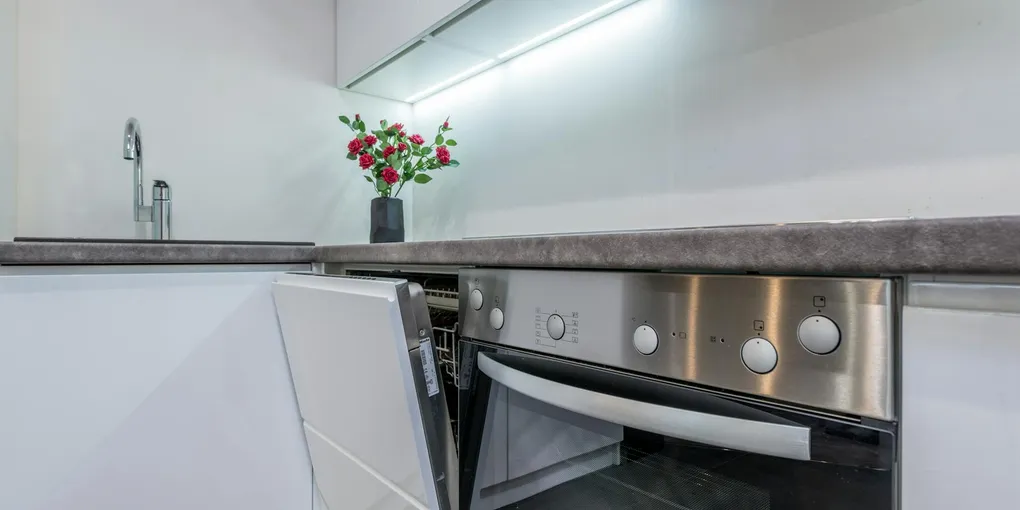 How to Fix a Warped Kitchen Cabinet Door: Step-by-Step Guide