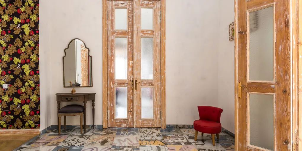 How to Fix an Interior Door That Won't Latch: Step-by-Step Guide