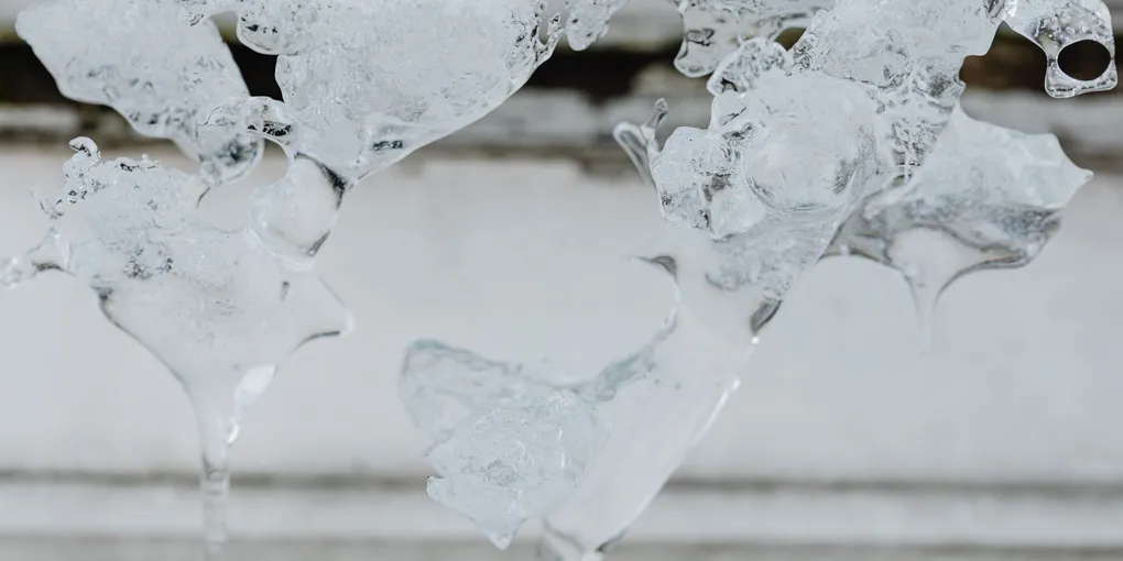 How to Fix Frozen Pipes: Thawing, Prevention, and Burst Pipe Emergency Response (2026)