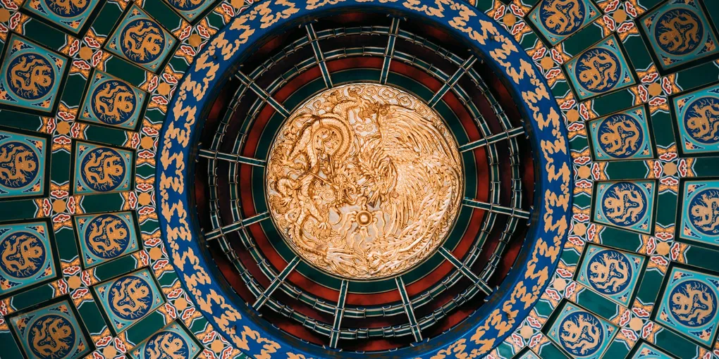 How to Install a Ceiling Medallion: Upgrade a Light Fixture in 30 Minutes (2026)