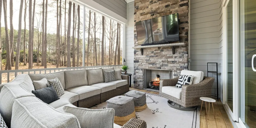Screened Porch Cost 2026: $3,000–$50,000 by Scope