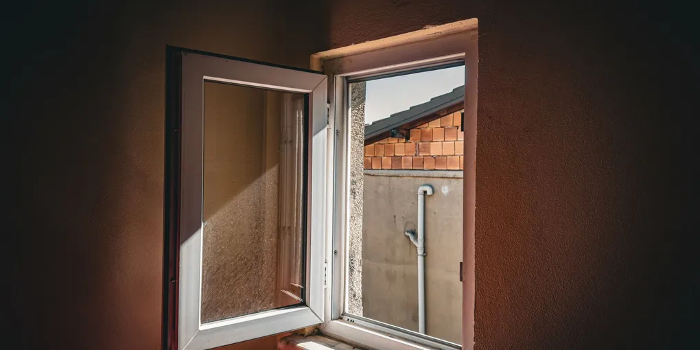 Window Replacement Cost 2026: $400–$1,500 per Window Installed